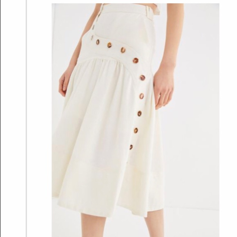 ISO!!! Urban outfitters skirt